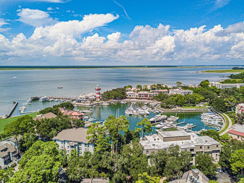 Pet Friendly! 503 Plantation Club Walk To Pool Sleeps 6 Sea Pines Villa Хилтън Хед Айлънд Екстериор снимка