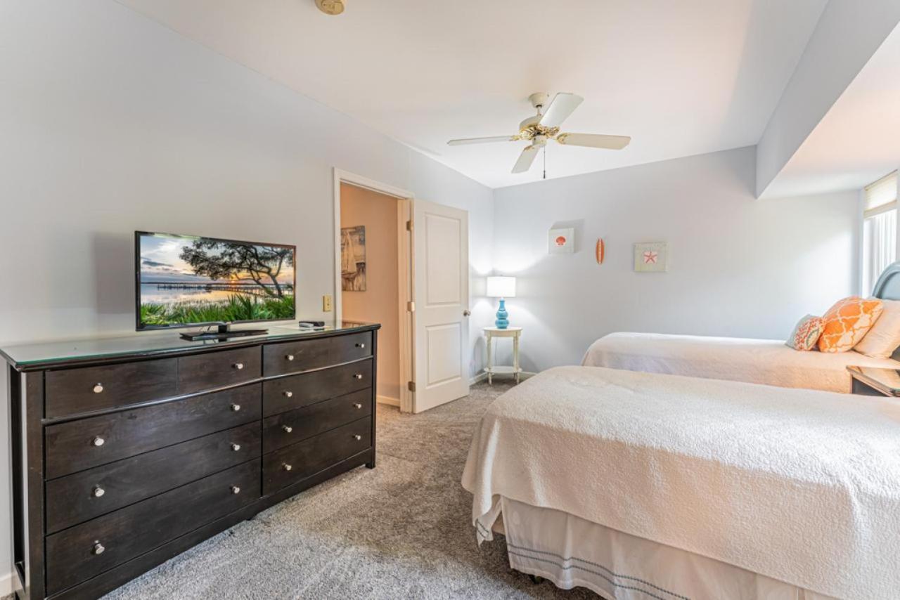 Pet Friendly! 503 Plantation Club Walk To Pool Sleeps 6 Sea Pines Villa Хилтън Хед Айлънд Екстериор снимка